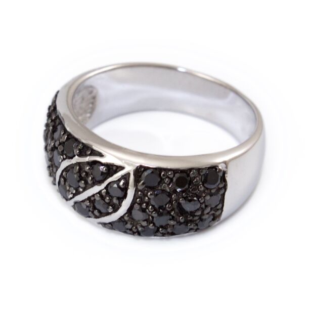 Fekete köves ezüst gyűrű