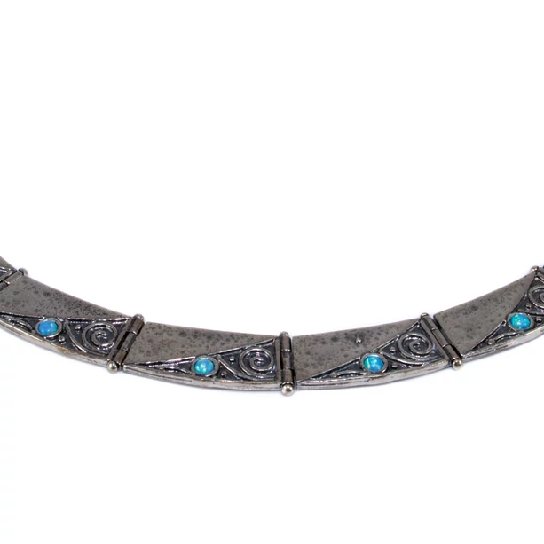 Izraeli kézzel készült opál köves ezüst nyakék Izraeli kézzel készült opál köves ezüst nyakék