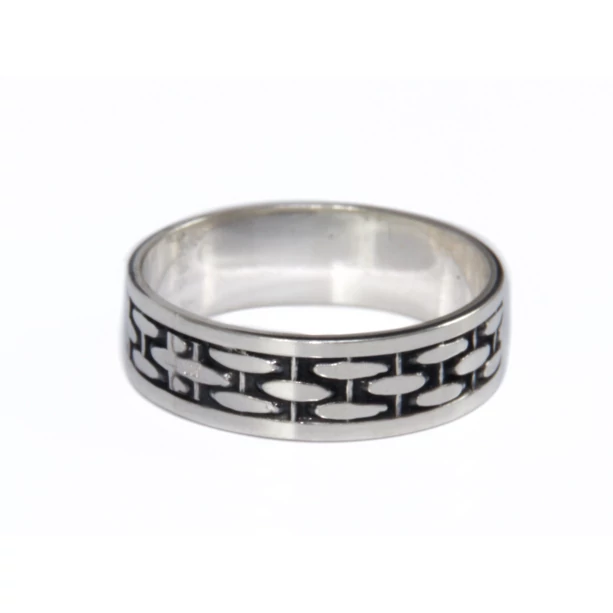 Antikolt mintás ezüst karikagyűrű  Antikolt mintás ezüst karikagyűrű